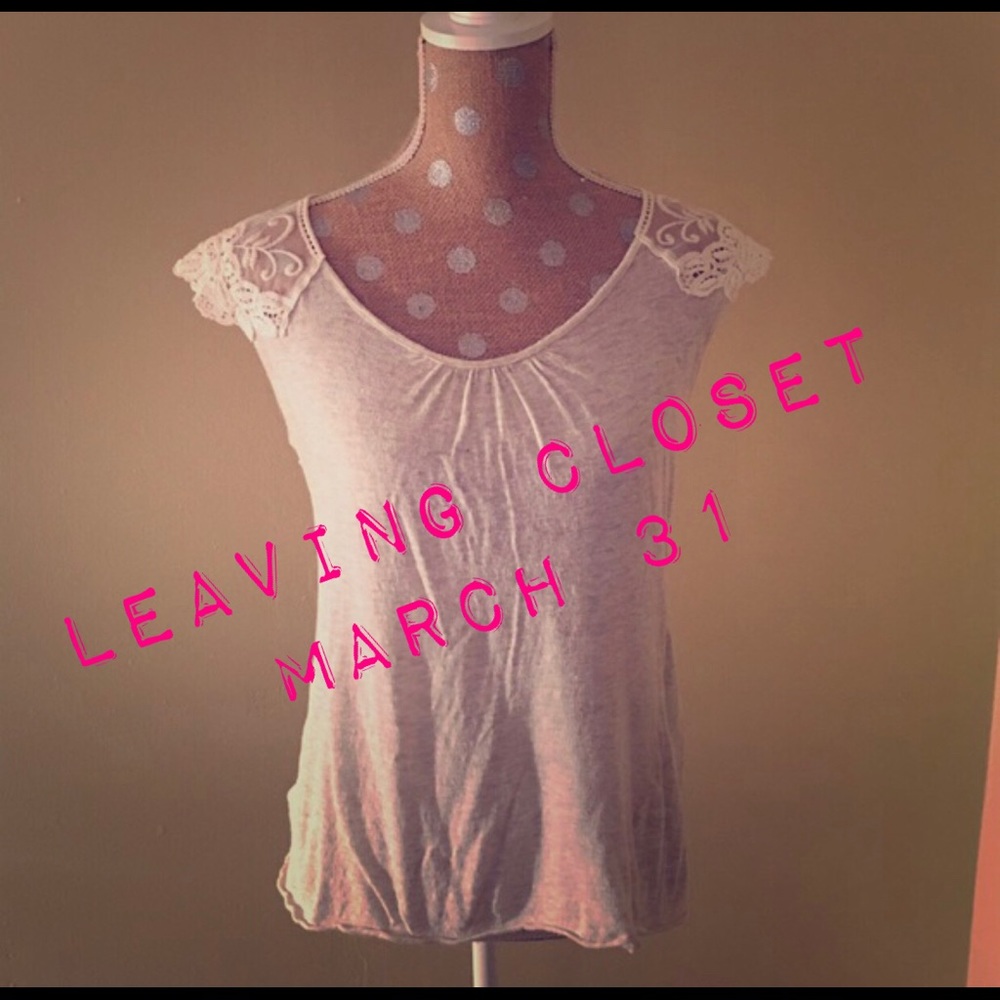 Lace sleeved top
